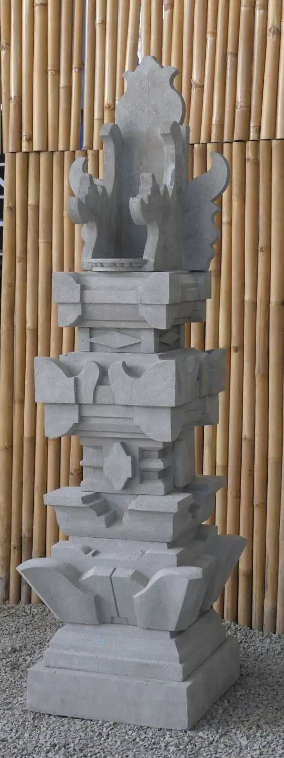  Product image 2 of the product “Balinese Temple, casted with Paras Stone, with open place on top, 170cm. Mulitparted ”